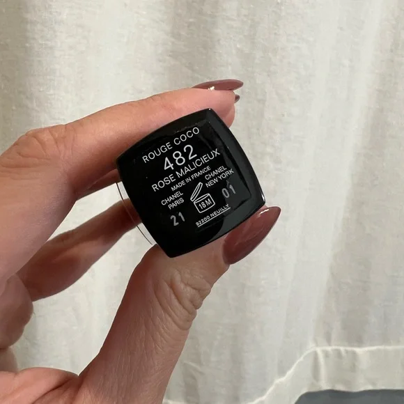 NIB Gucci & Chanel Lipstick Bundle (Set of 3) - Picture 6 of 12